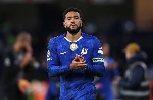 记者：切尔西队长里斯·詹姆斯没有受伤，他因轮休没有入选大名单