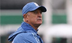 切赫谈斯科拉里：他训练强度低不适合英超，英超对抗很激烈