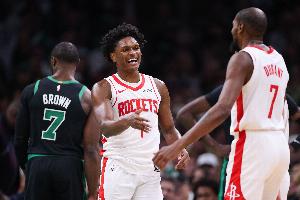 西部第4VS东部第3！ESPN预测明日胜率：火箭57% 凯尔特人43%