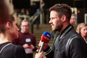 小雷：阿森纳已为争冠铺垫多年，本赛季有实力冲击两至三个冠军