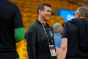 补强又省钱~凯尔特人奢侈税降低2250万 并重获签下买断球员的权力 补强又省钱~凯尔特人奢侈税降低2250万 并重获签下买断球员的权力