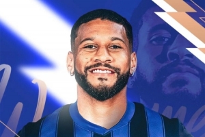 巴媒：阿德里亚诺·菲尔米诺转会费100万欧，与三镇签约2+1年