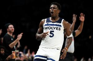 森林狼2004年之后首次在猛龙主场赢球 两场胜利间隔长达8050天