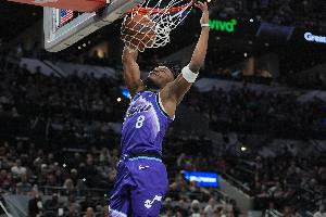 钢铁之躯！科利尔连续2场无加时打满48分钟 2015年隆多后NBA首人