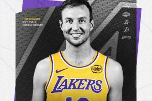 三分命中率49.7%联盟第一！湖人官宣签下神射手肯纳德