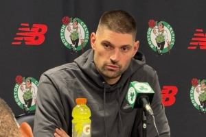 武切维奇:我35岁了但仍然能量十足 在绿军能激励我打出更高水平 武切维奇:我35岁了但仍然能量十足 在绿军能激励我打出更高水平