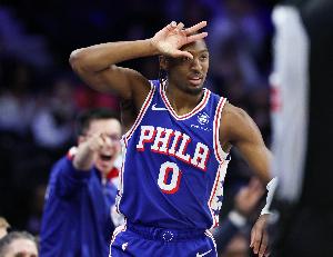 稳定输出！马克西半场10中5拿到14分4板4助 正负值+14最高