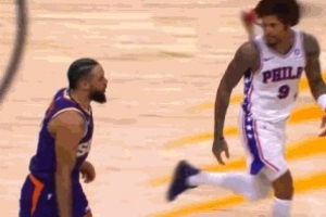 开始了！乌布雷与狄龙纠缠 小争吵被队友拉开