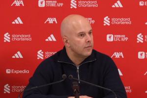 斯洛特：索博染红我接受但不认可萨拉赫的没判，那种球他必进！