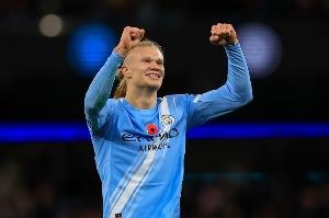 哈兰德在英超联赛中，首次在安菲尔德球场破门