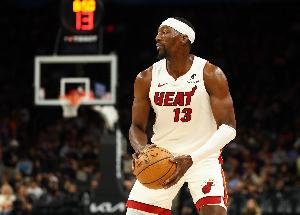 正负值+25最高！阿德巴约半场10中7砍下17分6板