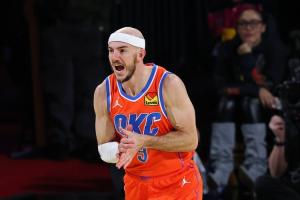 卡鲁索：我们让对手难以预测 在得分与创造机会方面找到平衡