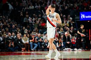 斯普利特：希望杨瀚森享受新秀挑战赛的乐趣 努力竞争享受过程